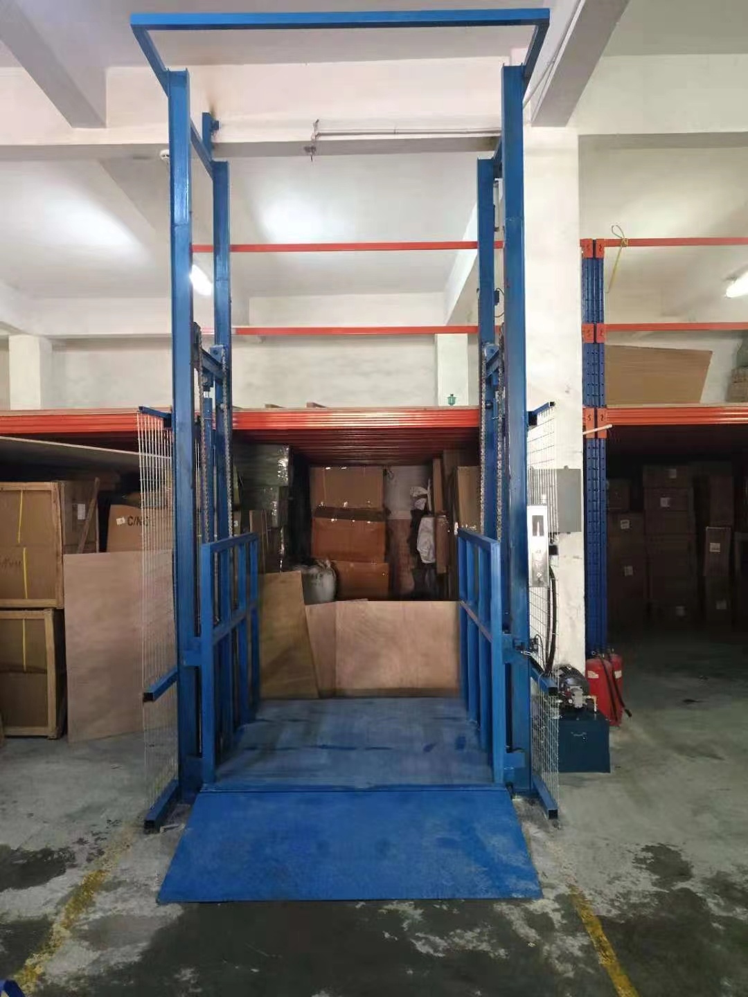液压拼搏(中国)货梯